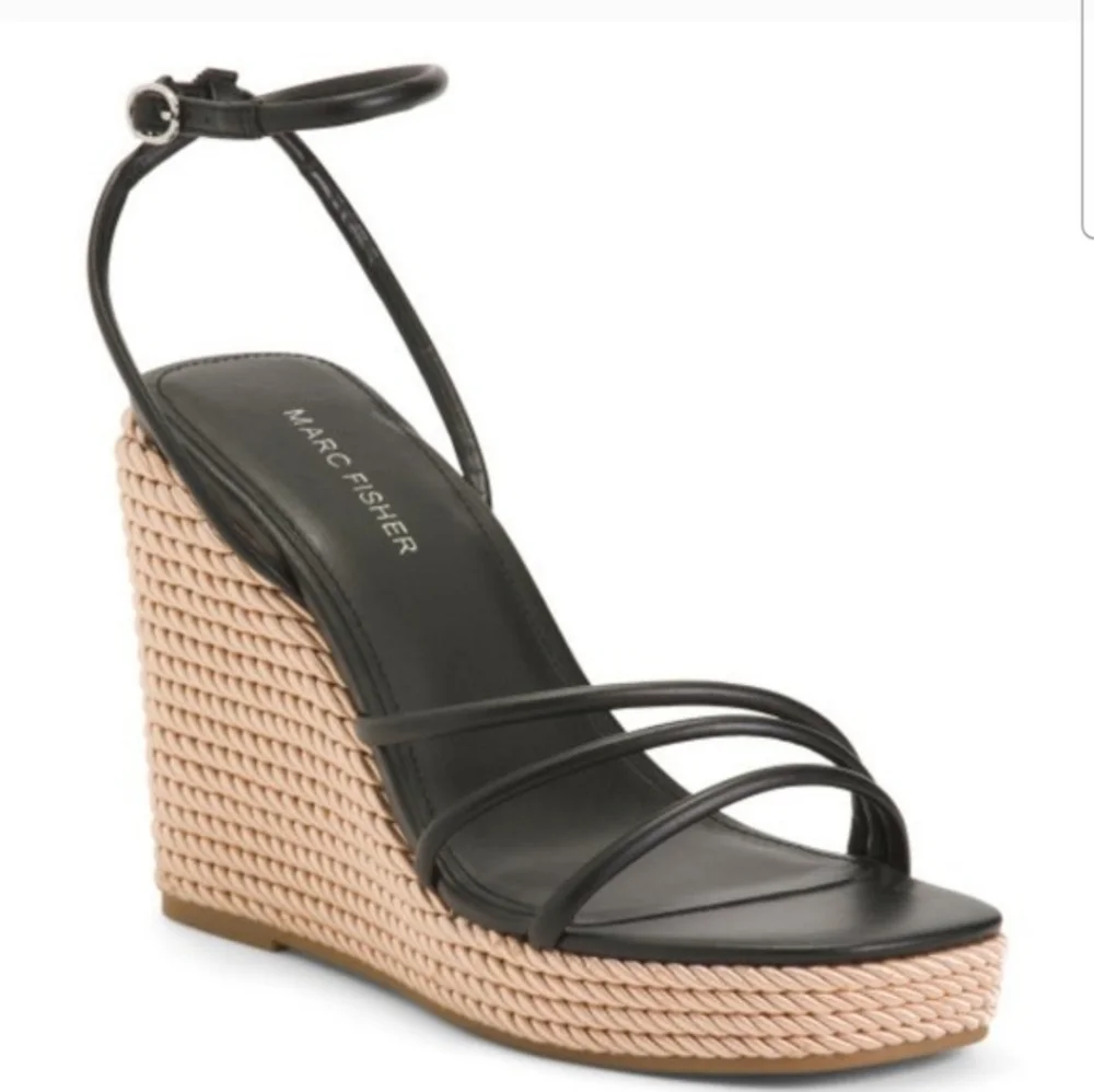 Women's Marc Fisher Mfzeki Black and Tan Wedge Sandals